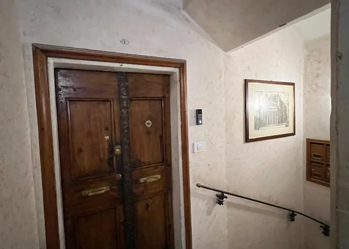 Guest house Affreschi Al Pantheon 4*