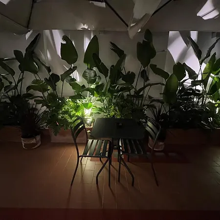 Πανσιόν Affreschi Al Pantheon 4*