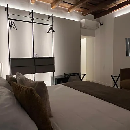 Affreschi Al Pantheon Πανσιόν