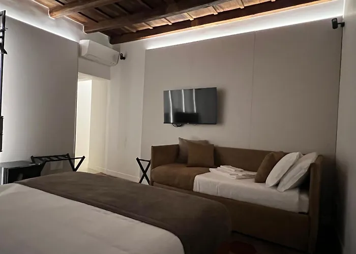 Affreschi Al Pantheon 4*